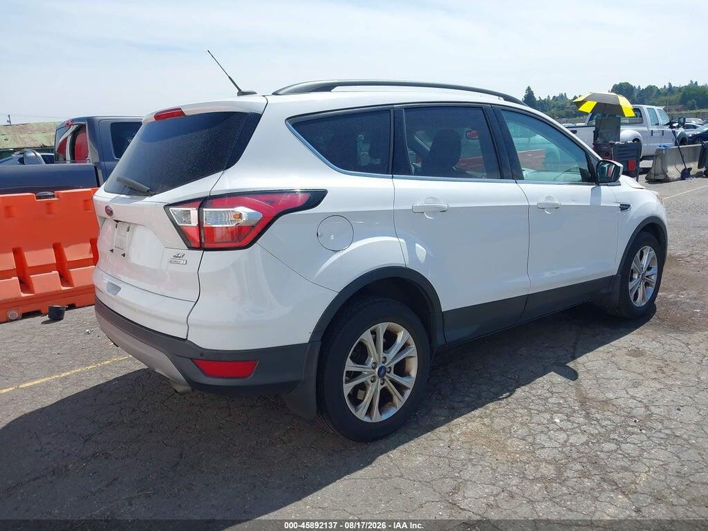 1FMCU0GD5JUB85632 2018 FORD ESCAPE photo no. 4