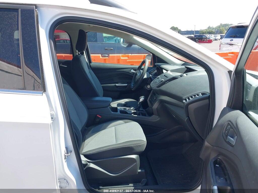 1FMCU0GD5JUB85632 2018 FORD ESCAPE photo no. 5