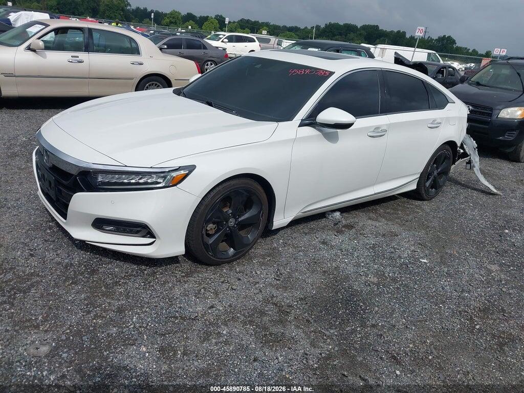 1HGCV2F90JA038664 2018 HONDA ACCORD photo no. 2
