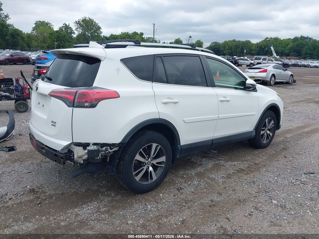 JTMRFREV7JD243121 2018 TOYOTA RAV4 photo no. 4