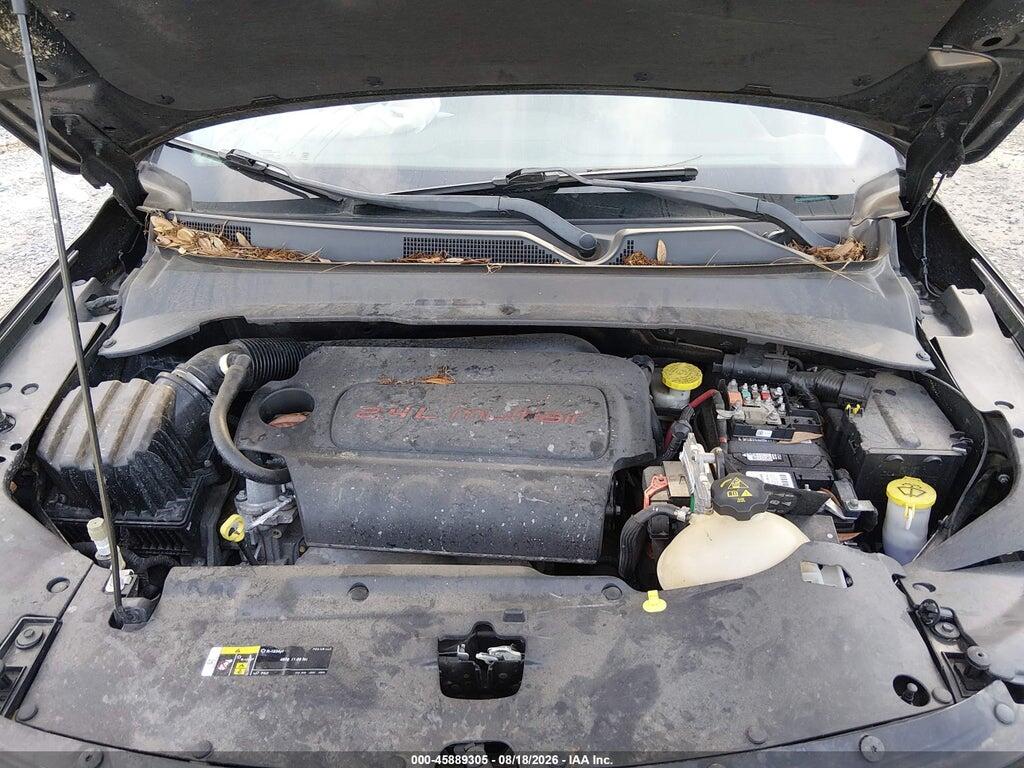 3C4NJDCB9JT341263 2018 JEEP COMPASS photo no. 10