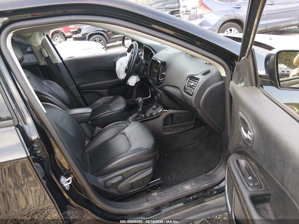 3C4NJDCB9JT341263 2018 JEEP COMPASS photo no. 5