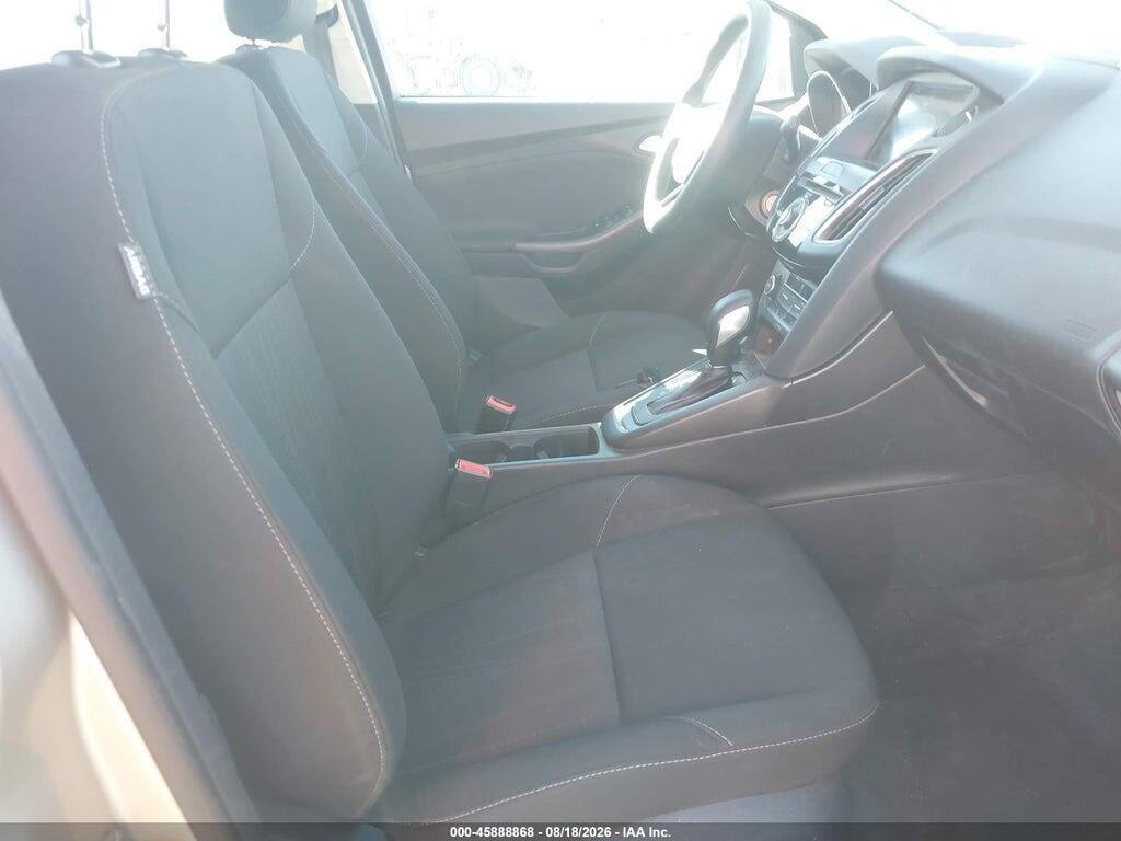 1FADP3M22JL293495 2018 FORD FOCUS photo no. 5