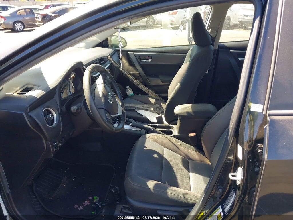 5YFBURHE7JP786730 2018 TOYOTA COROLLA photo no. 5