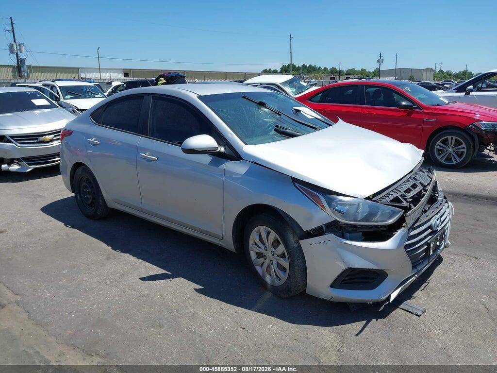 3KPC24A33JE009906 2018 HYUNDAI ACCENT photo no. 1