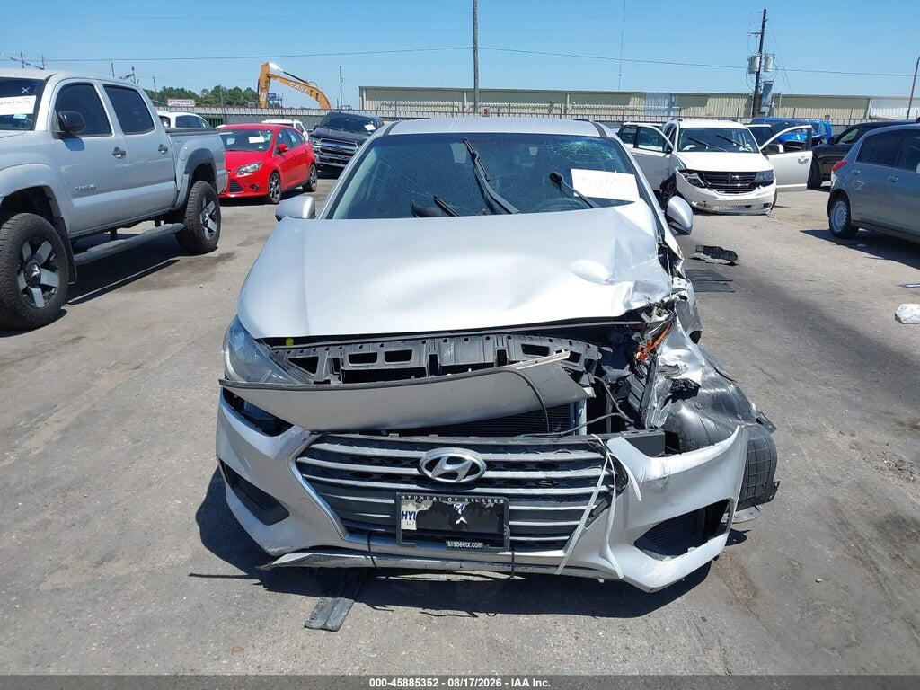 3KPC24A33JE009906 2018 HYUNDAI ACCENT photo no. 12
