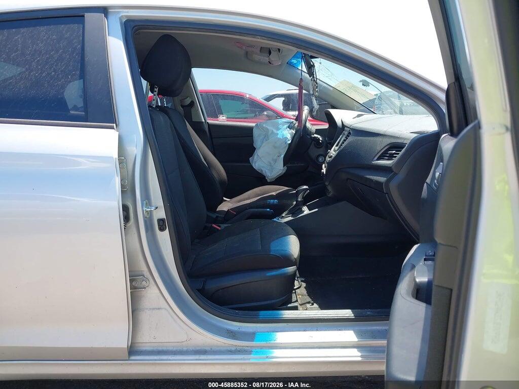 3KPC24A33JE009906 2018 HYUNDAI ACCENT photo no. 5