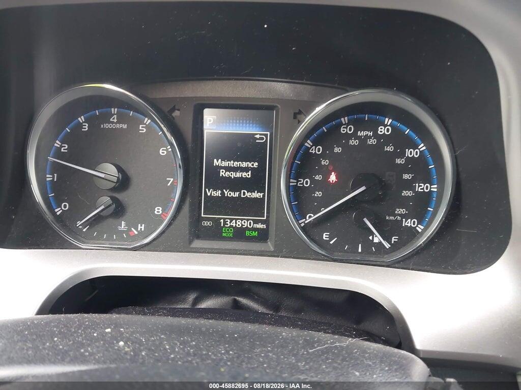JTMDFREV3JJ742834 2018 TOYOTA RAV4 photo no. 7