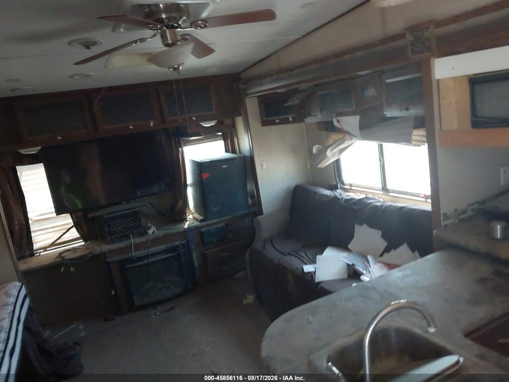 5ZT3CHYB1FA310197 2015 FOREST RIVER CHAPARRAL photo no. 7