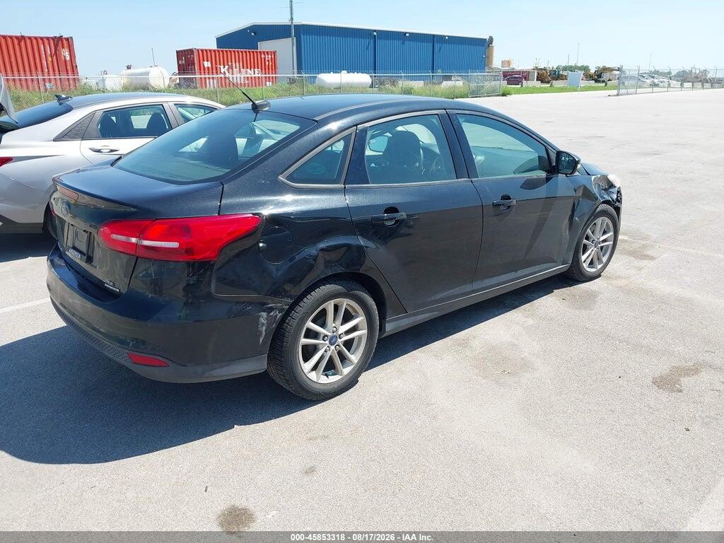 1FADP3F25FL367898 2015 FORD FOCUS photo no. 4