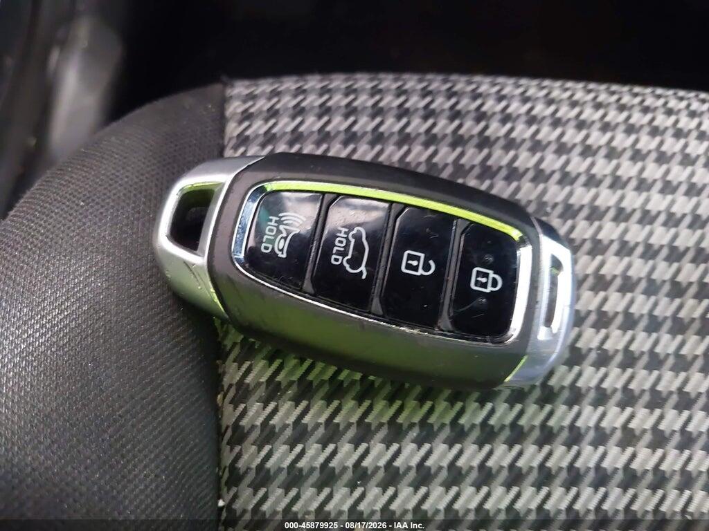 KM8K22AA2JU089985 2018 HYUNDAI KONA photo no. 11