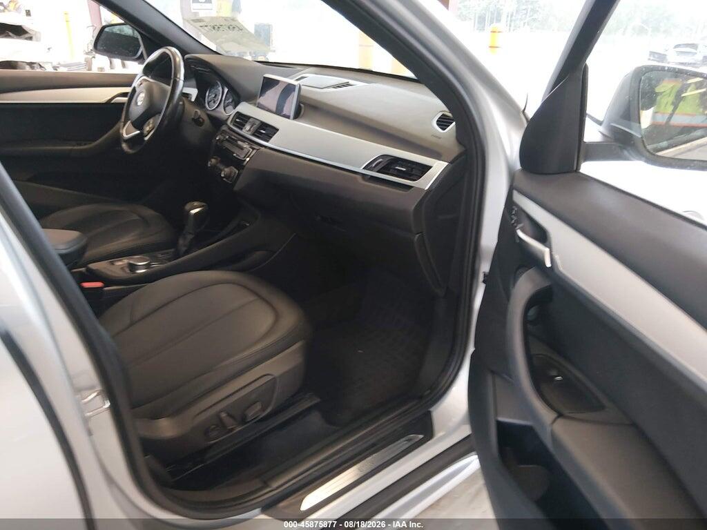 WBXHT3C31J5F88051 2018 BMW X1 photo no. 5