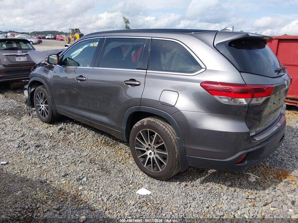 5TDJZRFH2JS897073 2018 TOYOTA HIGHLANDER photo no. 3