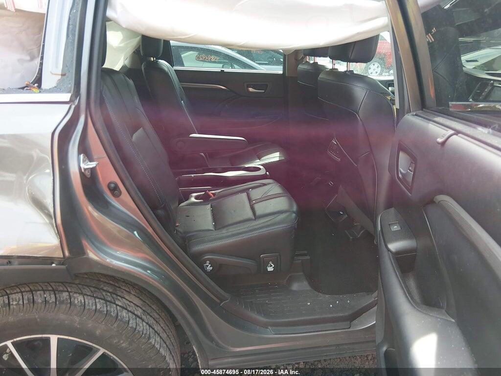 5TDJZRFH2JS897073 2018 TOYOTA HIGHLANDER photo no. 8