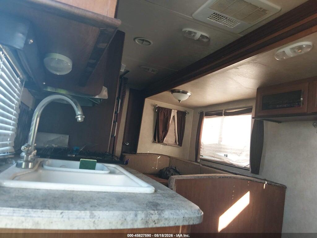 4X4TWDB20FA255018 2015 FOREST RIVER OTHER photo no. 8
