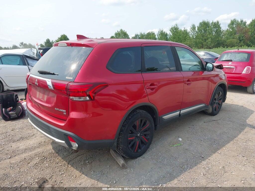 JA4AZ3A33JZ067865 2018 MITSUBISHI OUTLANDER photo no. 4