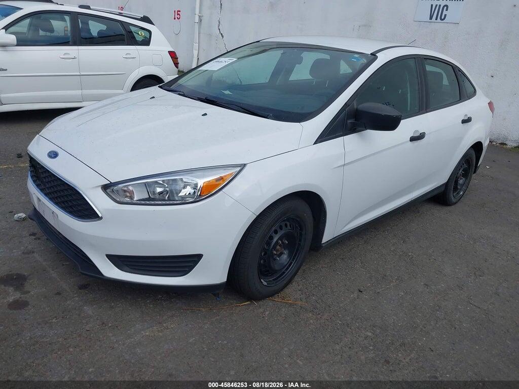 1FADP3E28JL244963 2018 FORD FOCUS photo no. 2
