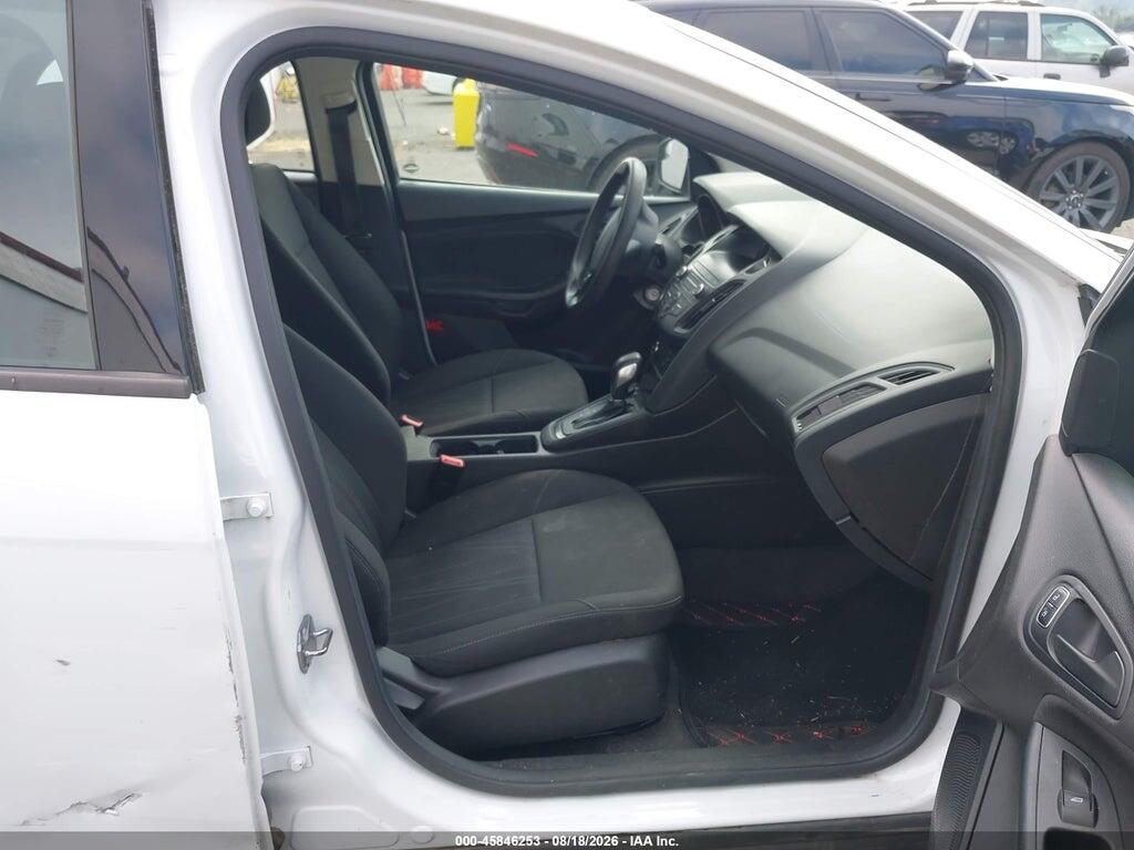 1FADP3E28JL244963 2018 FORD FOCUS photo no. 5
