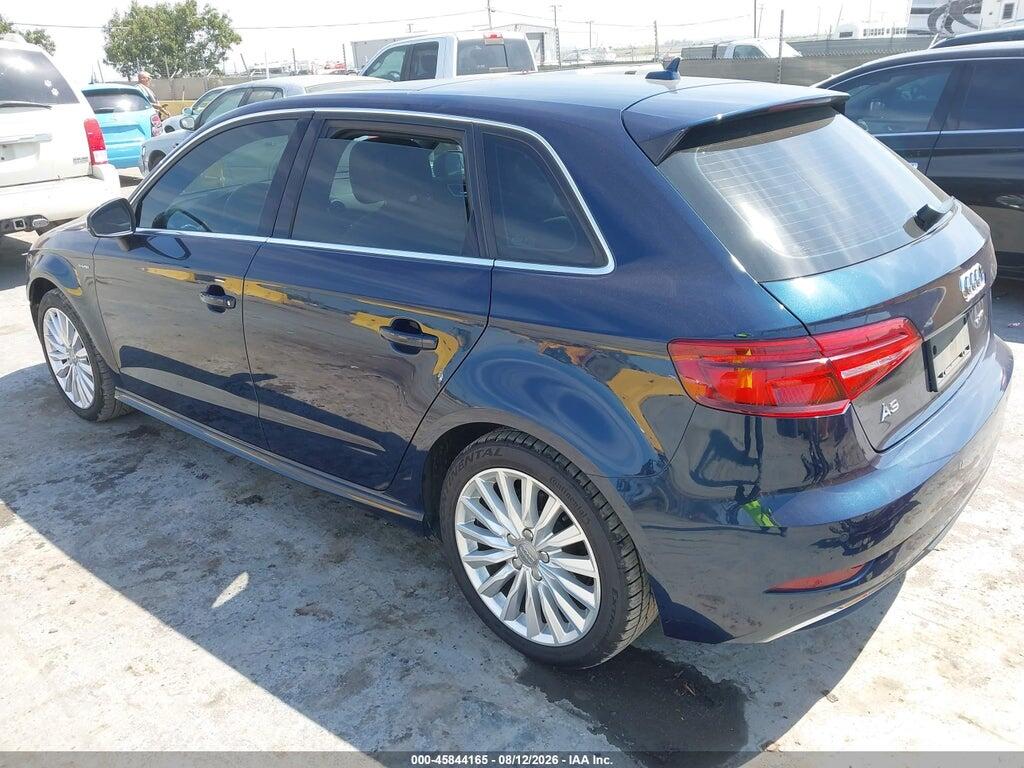 WAUTPBFF0JA078450 2018 AUDI A3 E-TRON photo no. 3