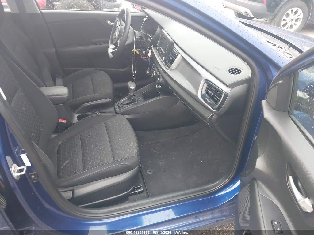 3KPA24AB1JE141867 2018 KIA RIO photo no. 5
