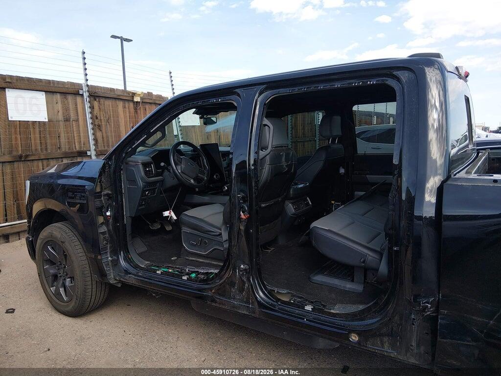 1FT6W1EV6NWG02828 2022 FORD F-150 LIGHTNING photo no. 6