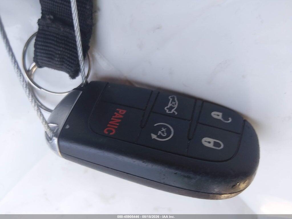 2C3CCABG3NH167609 2022 CHRYSLER 300 photo no. 11