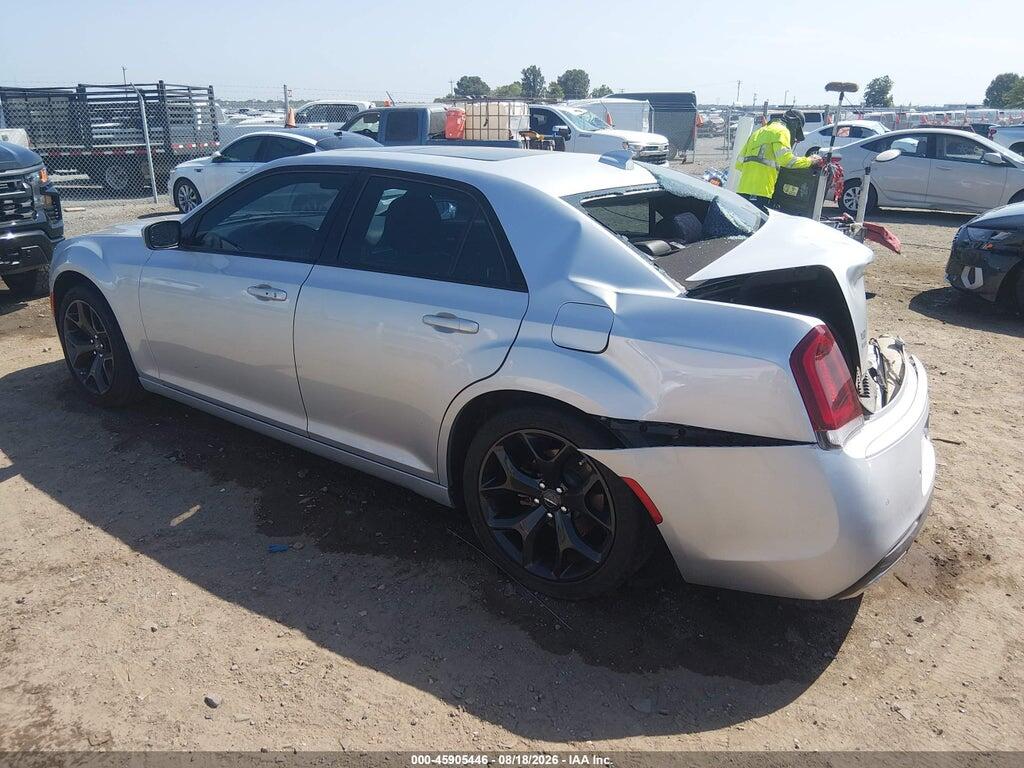 2C3CCABG3NH167609 2022 CHRYSLER 300 photo no. 3