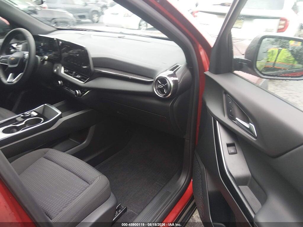 3GNAXPEG5TL389957 2026 CHEVROLET EQUINOX photo no. 5