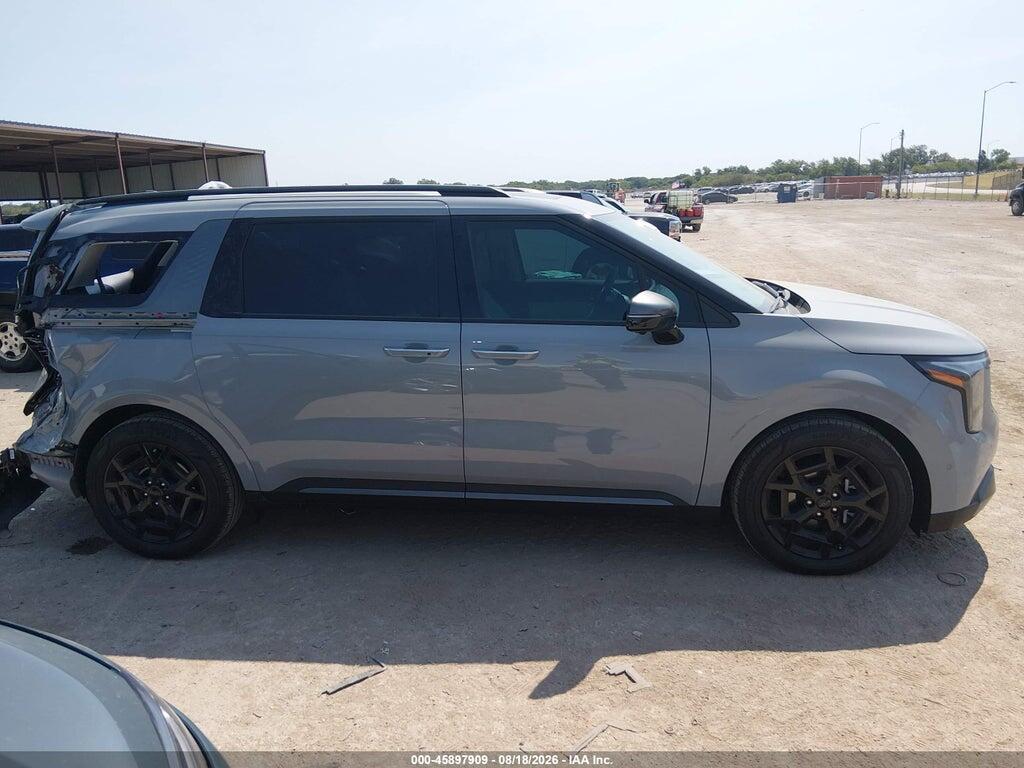 2026 KIA CARNIVAL SX PRESTIGE — Фото 13 из 16