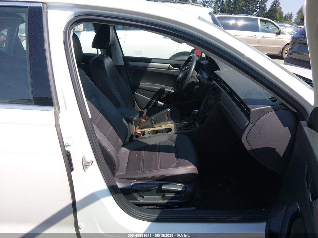 1VWSA7A35NC009755 2022 VOLKSWAGEN PASSAT photo no. 5