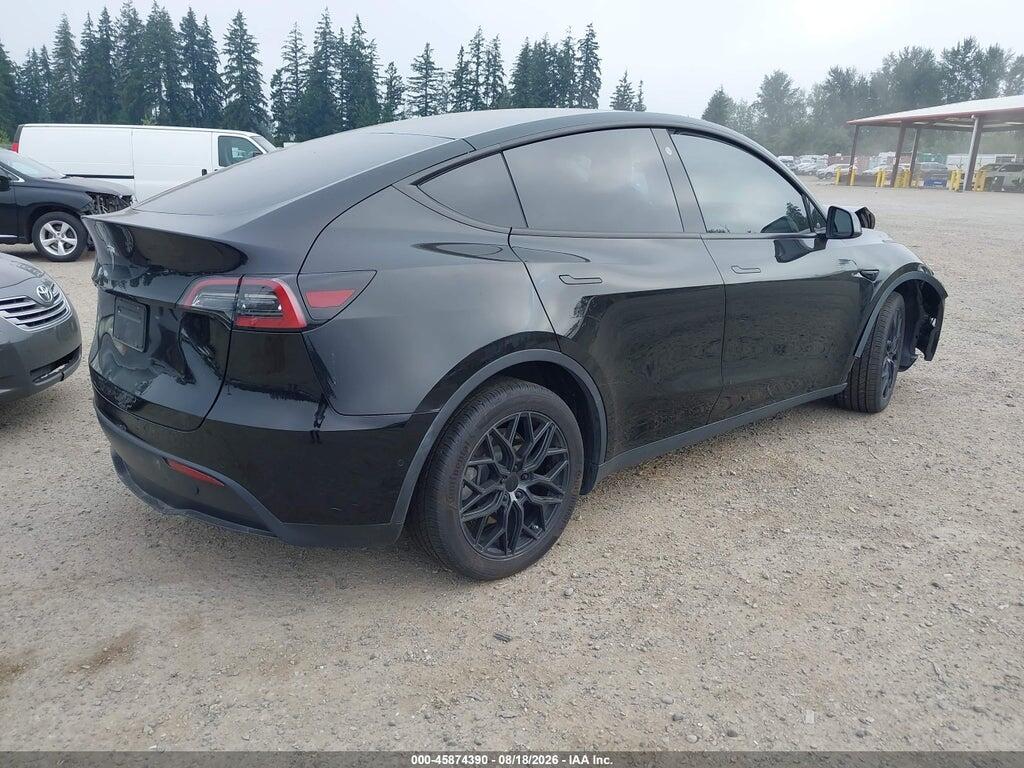 7SAYGDEE4NF368347 2022 TESLA MODEL Y photo no. 4