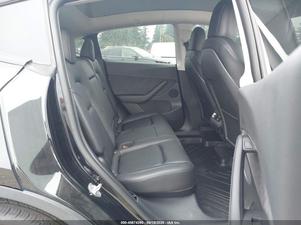 7SAYGDEE4NF368347 2022 TESLA MODEL Y photo no. 8