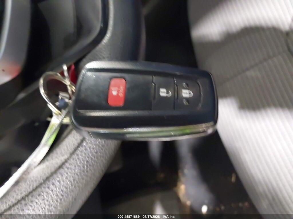 5TDCZRAH8NS550689 2022 TOYOTA HIGHLANDER photo no. 11