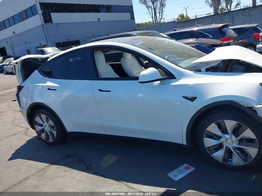 7SAYGDEE6NF561065 2022 TESLA MODEL Y photo no. 12