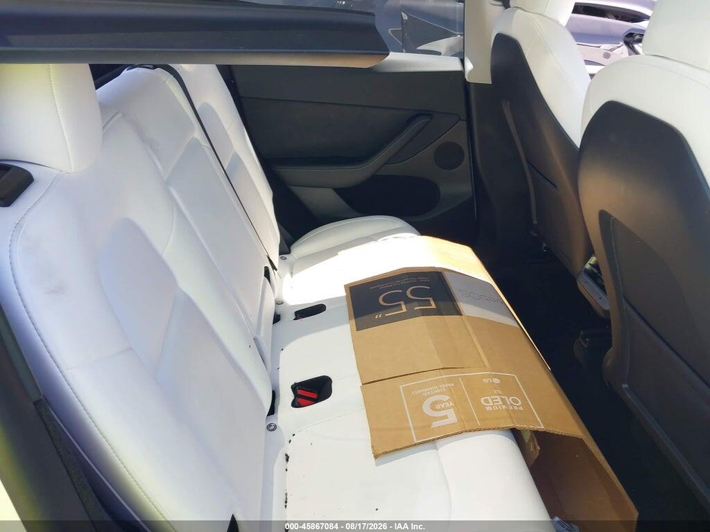 7SAYGDEE6NF561065 2022 TESLA MODEL Y photo no. 8