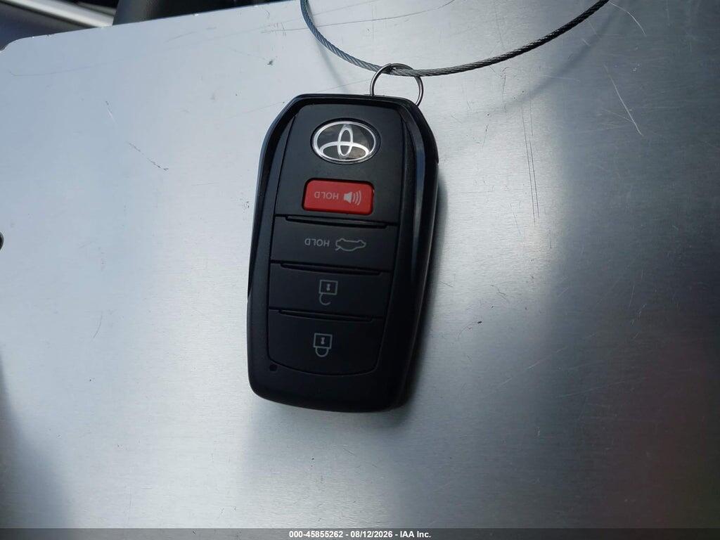 5YFS4MCEXTP280323 2026 TOYOTA COROLLA photo no. 11