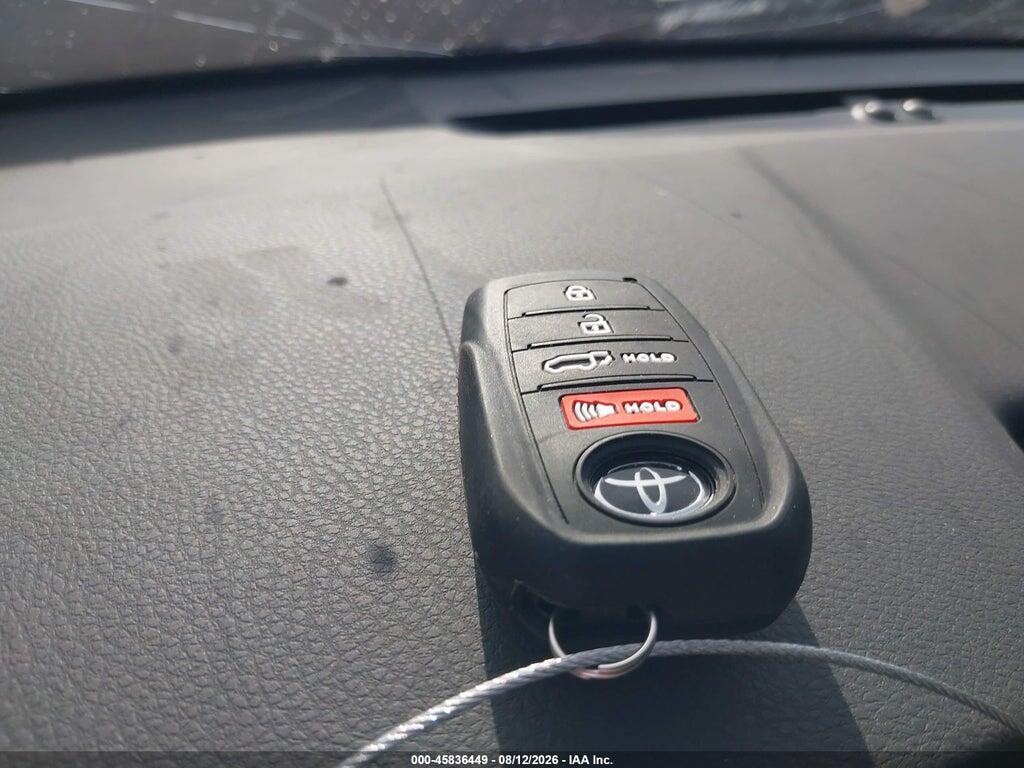 4T1DAACKXTU310828 2026 TOYOTA CAMRY photo no. 11