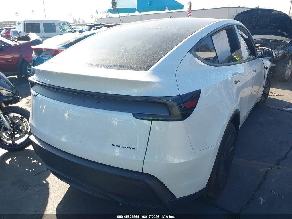 7SAYGDEE9TF647516 2026 TESLA MODEL Y photo no. 4