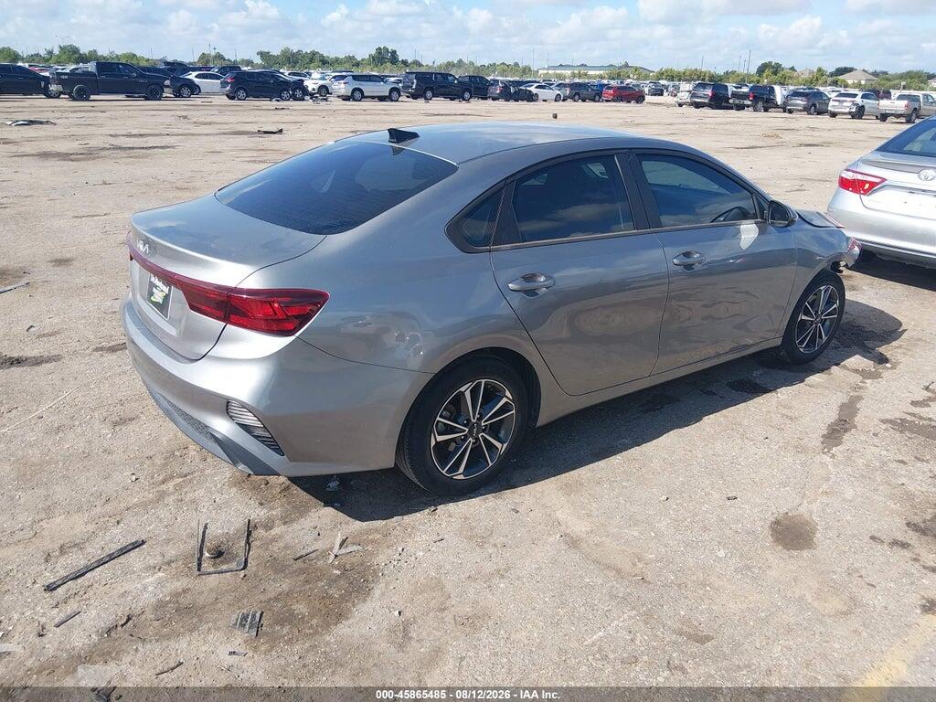 3KPF24AD1NE428848 2022 KIA FORTE photo no. 4