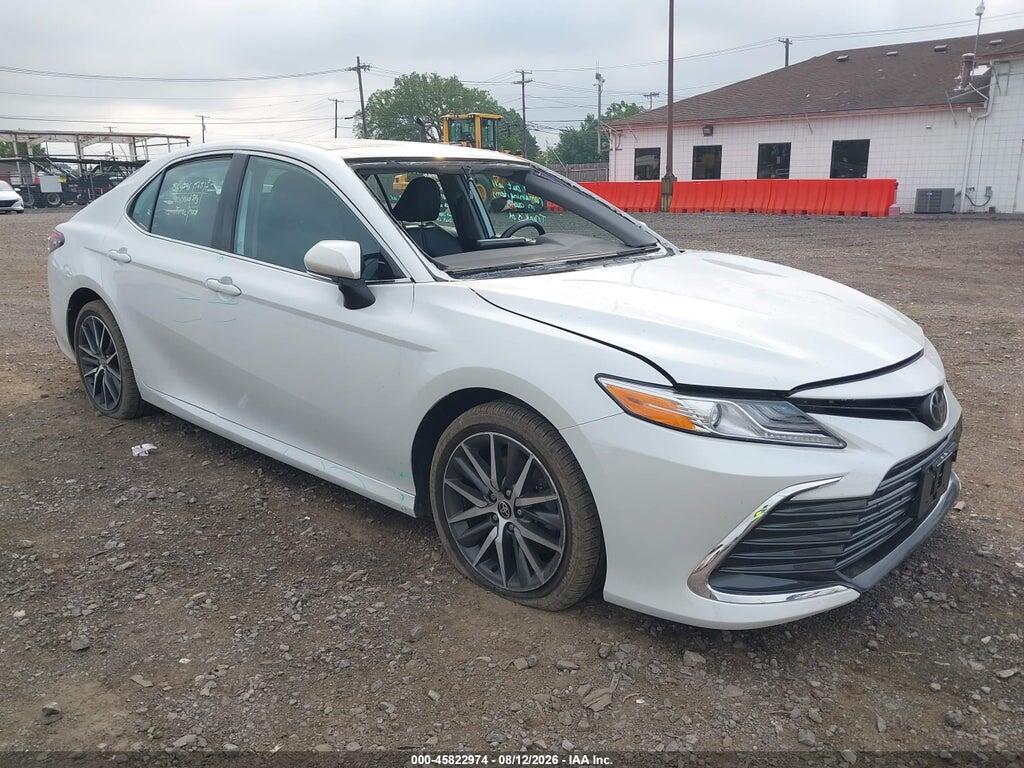 4T1F11BK6NU066561 2022 TOYOTA CAMRY photo no. 1