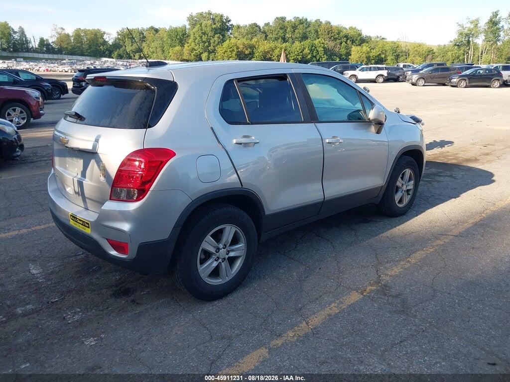 3GNCJNSBXLL125771 2020 CHEVROLET TRAX photo no. 4