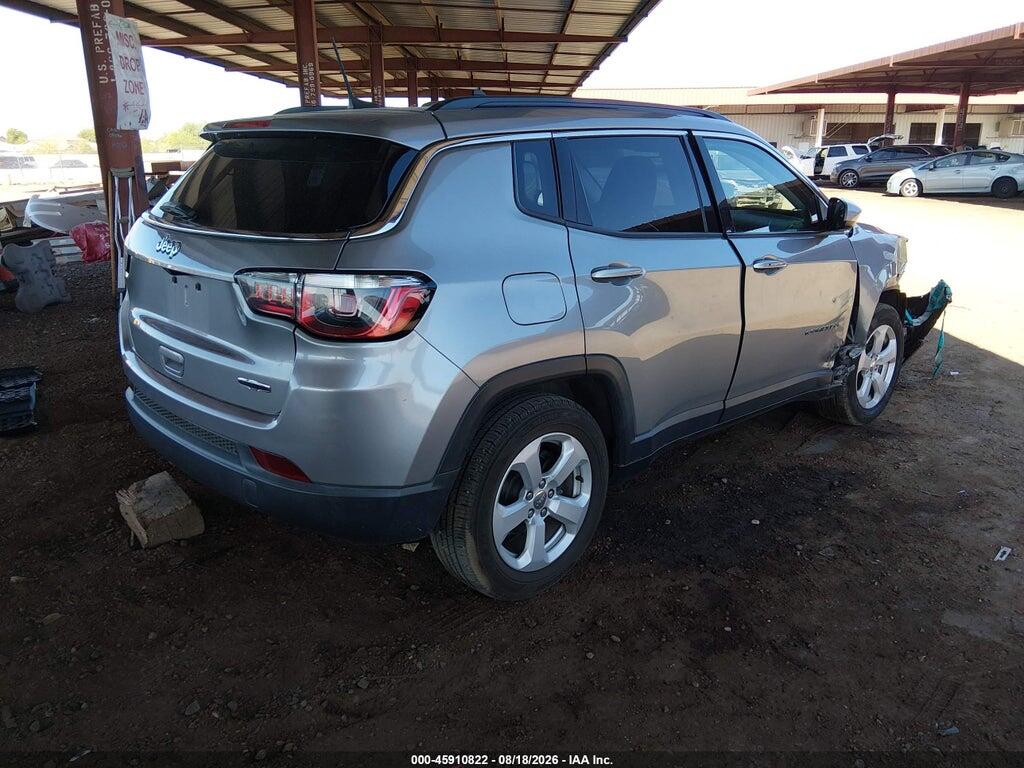 3C4NJCBB9LT133723 2020 JEEP COMPASS photo no. 4