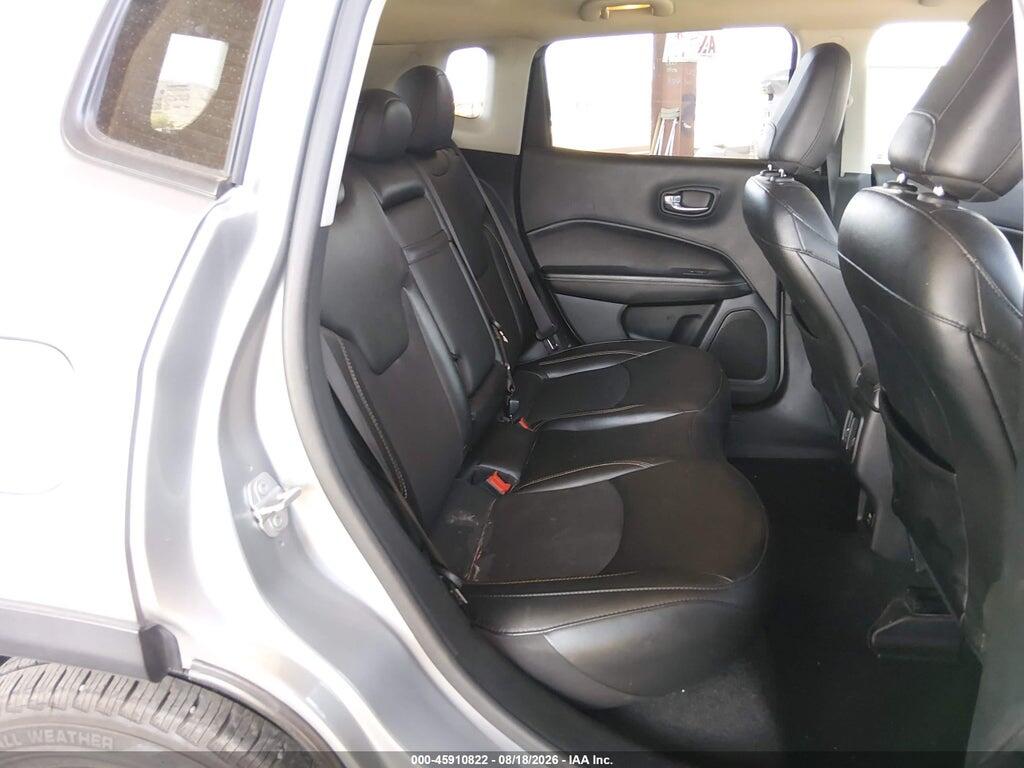 3C4NJCBB9LT133723 2020 JEEP COMPASS photo no. 8