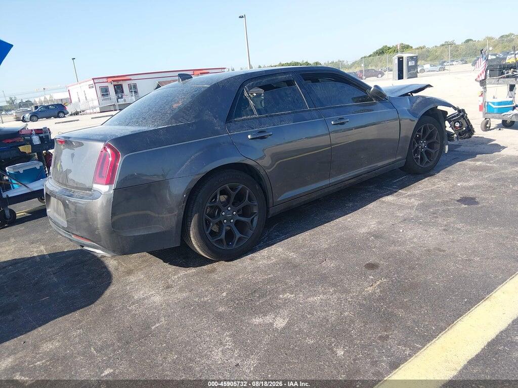 2C3CCABG0LH158542 2020 CHRYSLER 300 photo no. 4