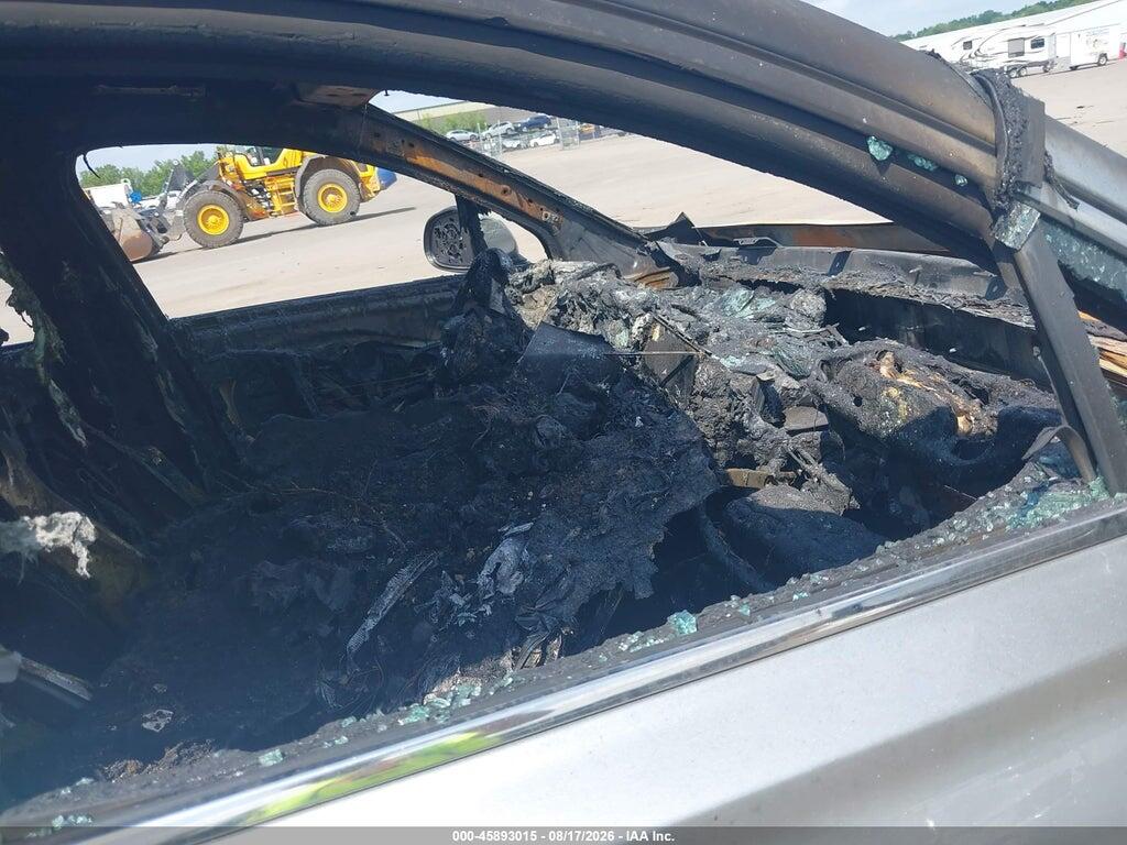 5NMS2CAD3LH300903 2020 HYUNDAI SANTA FE photo no. 5
