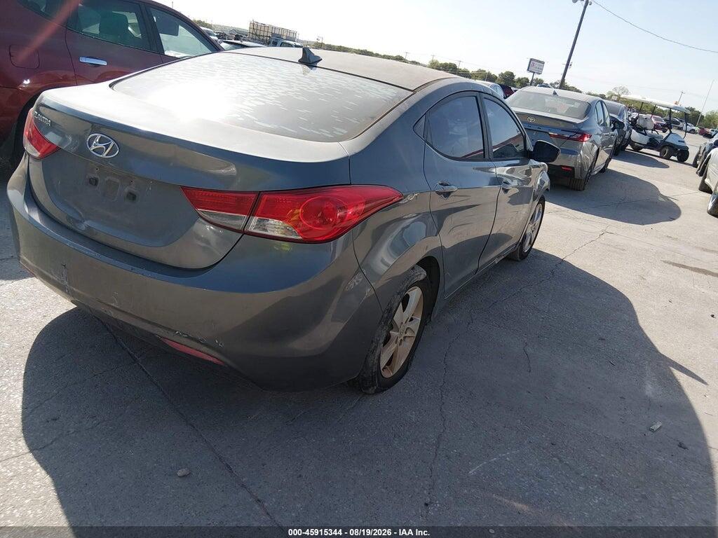 5NPDH4AEXDH242573 2013 HYUNDAI ELANTRA photo no. 4
