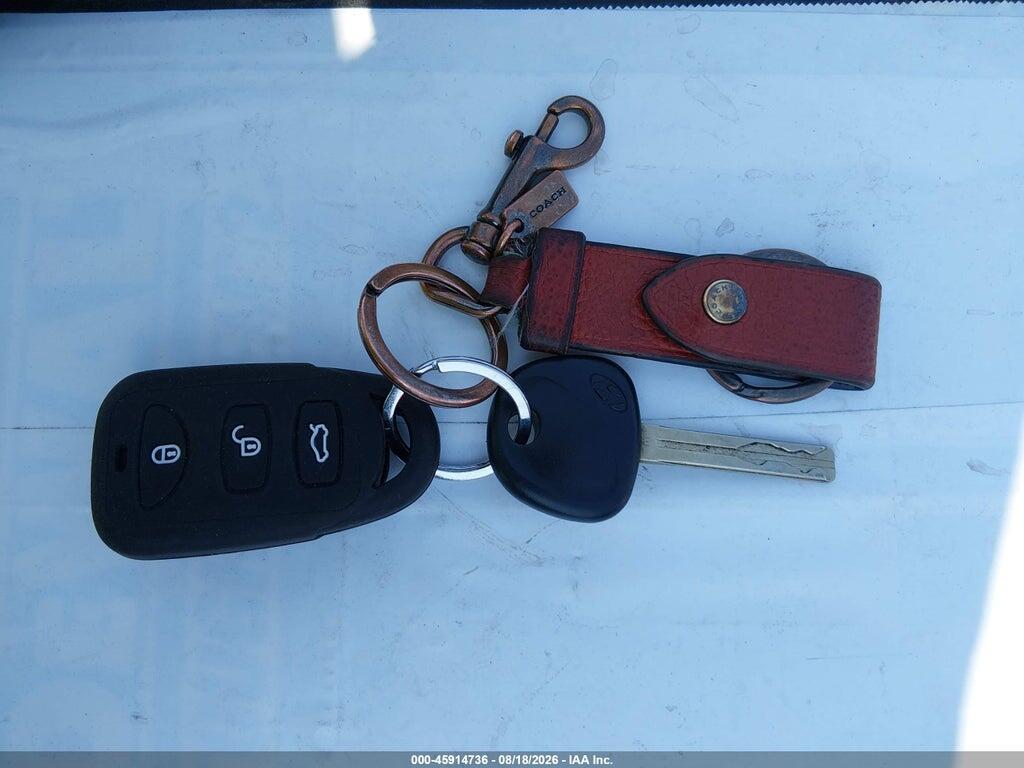 5NPEB4AC3DH711409 2013 HYUNDAI SONATA photo no. 11