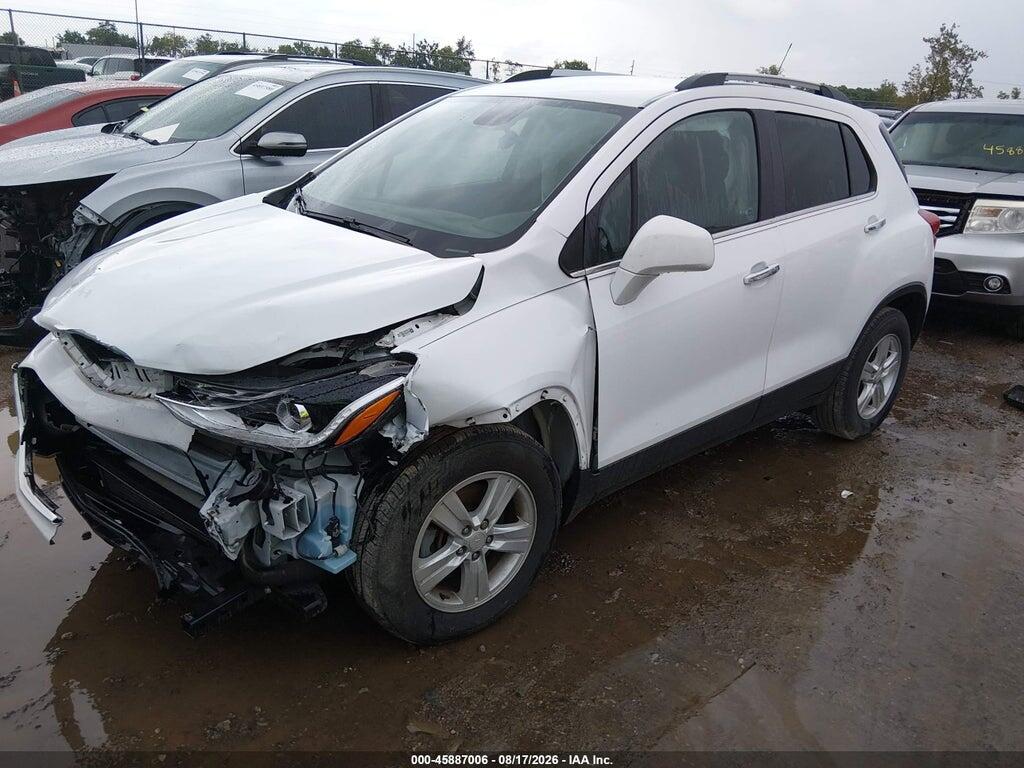 3GNCJLSB2LL300213 2020 CHEVROLET TRAX photo no. 2