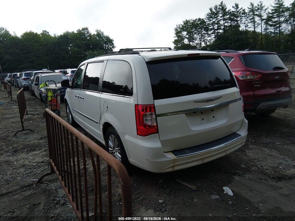 2C4RC1CG1DR684212 2013 CHRYSLER TOWN & COUNTRY photo no. 3