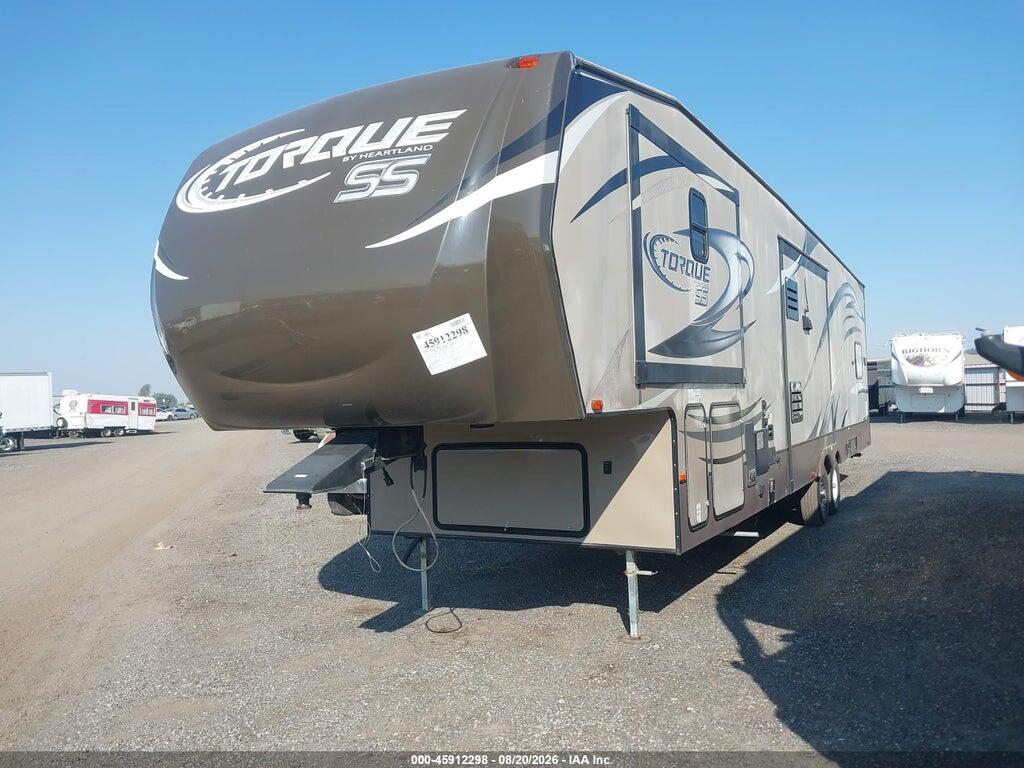 5SFCG382XDE263442 2013 TORQUE 32/FWHL photo no. 2